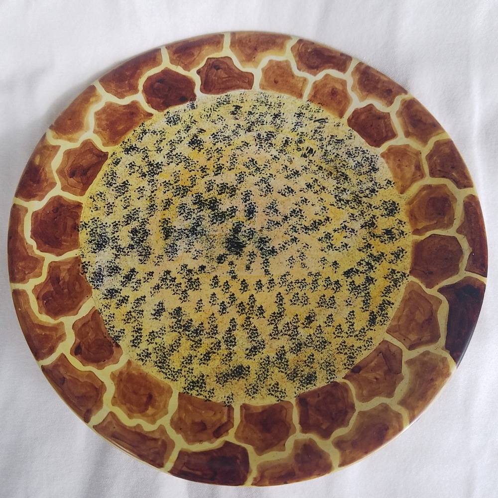 Kenya Soapstone‎ Plate 8 In Handmade Giraffe Animal Print Yellow Brown vintage